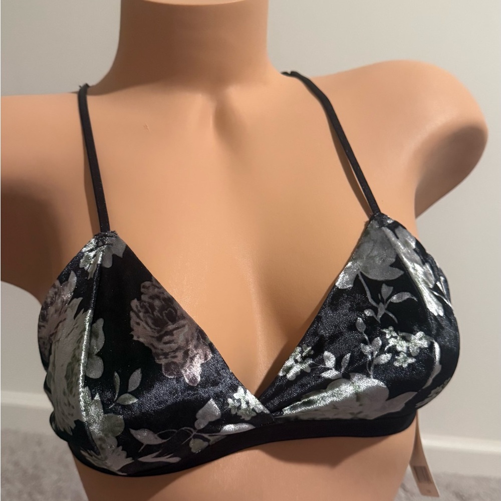Honeydew Intimates  Black floral velvet wireless  Bra